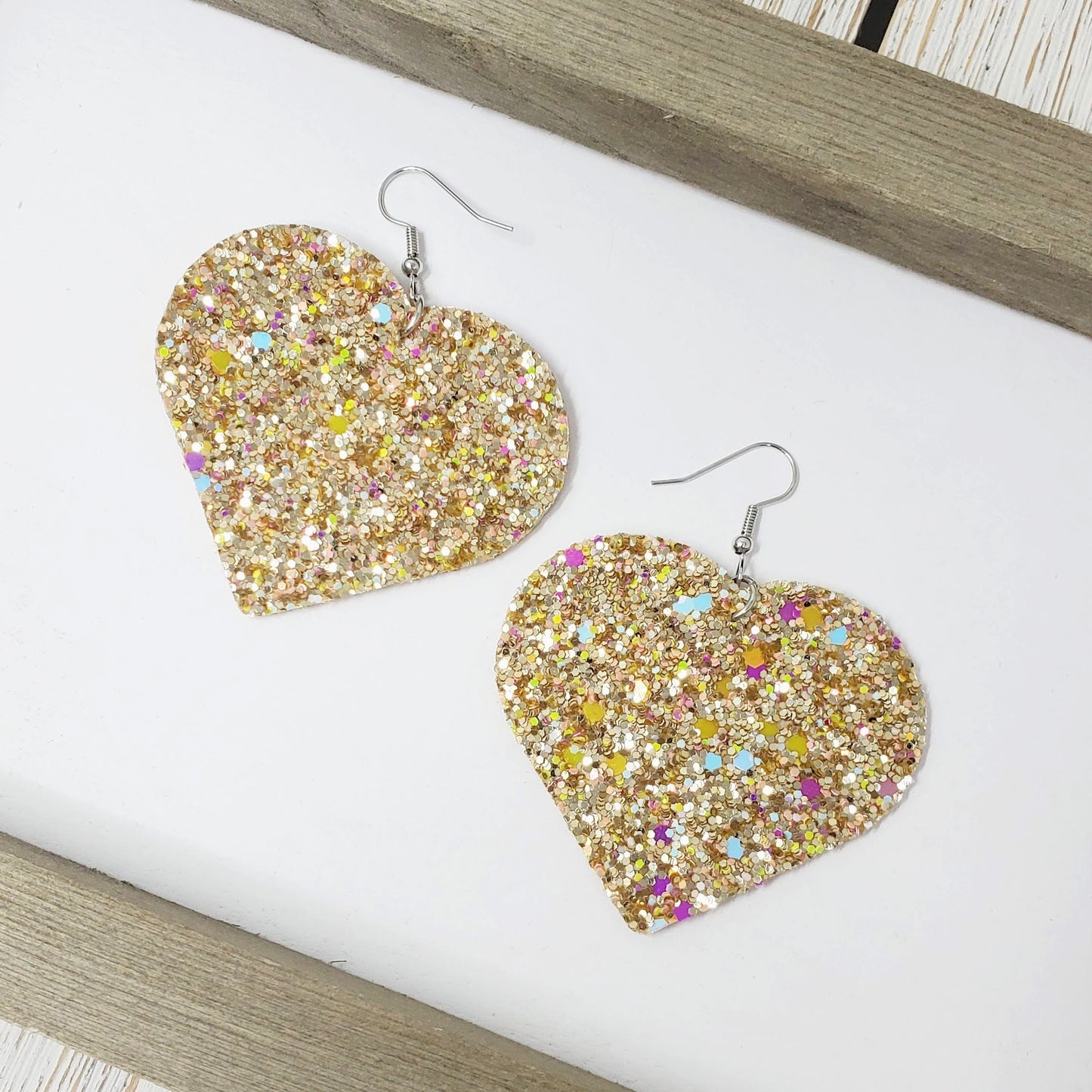 Glittery Hearts Earrings- Gold with pink freckles