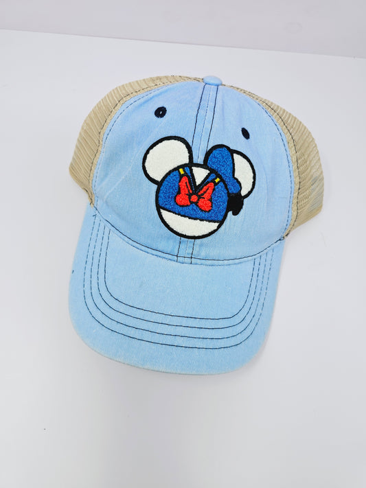Blue Duck Head Trucker Hat